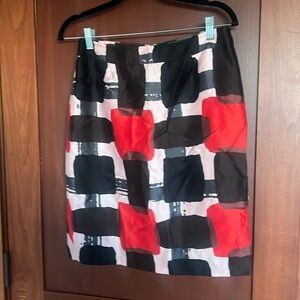 Gorgeous Kate Spade skirt size 6 hits just above the knee